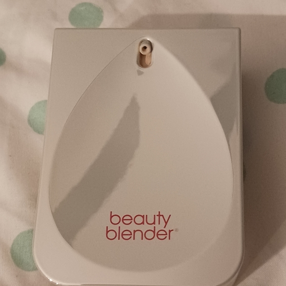 BEAUTY BLENDER FOUNDATION 1oz - Picture 4 of 7